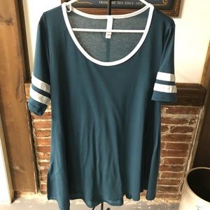 LuLaRoe Perfect T